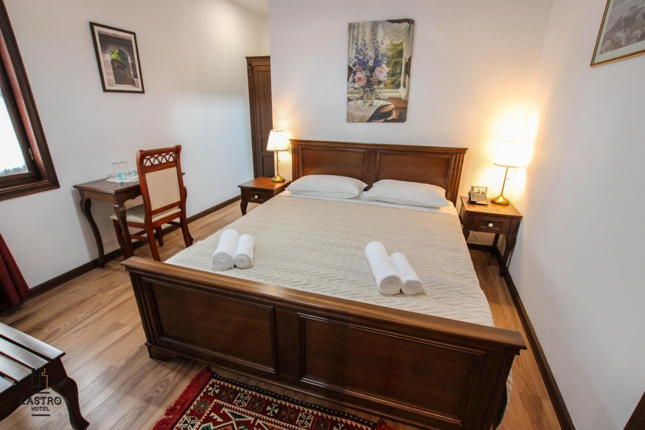 Hotel Kastro Gjirokaster Bagian luar foto