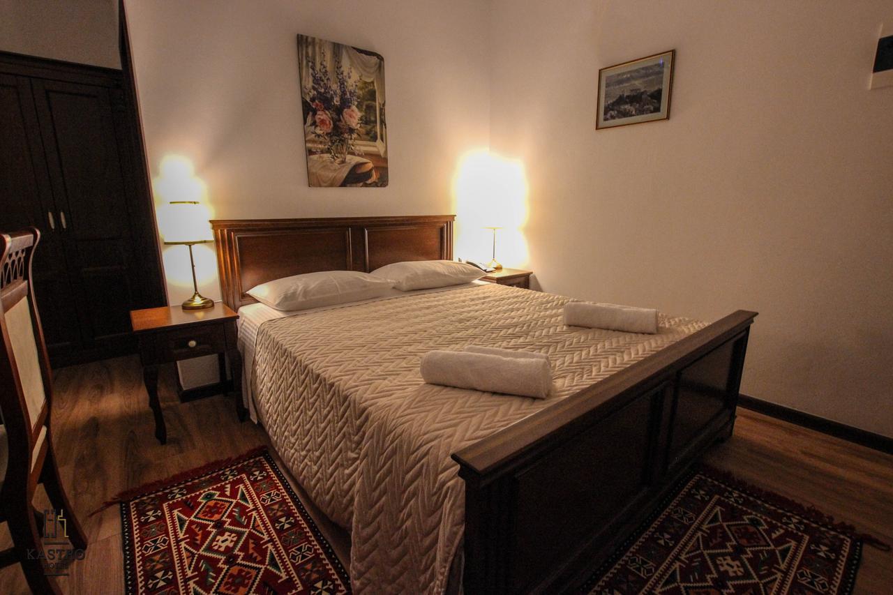 Hotel Kastro Gjirokaster Bagian luar foto